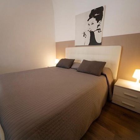 Zurria Rooms 卡塔尼亚 外观 照片