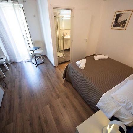 Zurria Rooms 卡塔尼亚 外观 照片