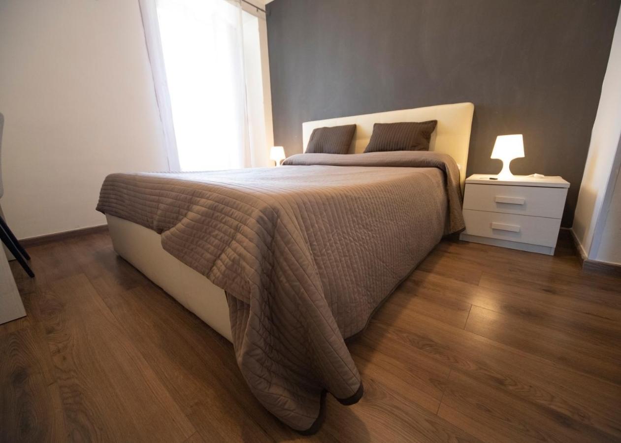 Zurria Rooms 卡塔尼亚 外观 照片